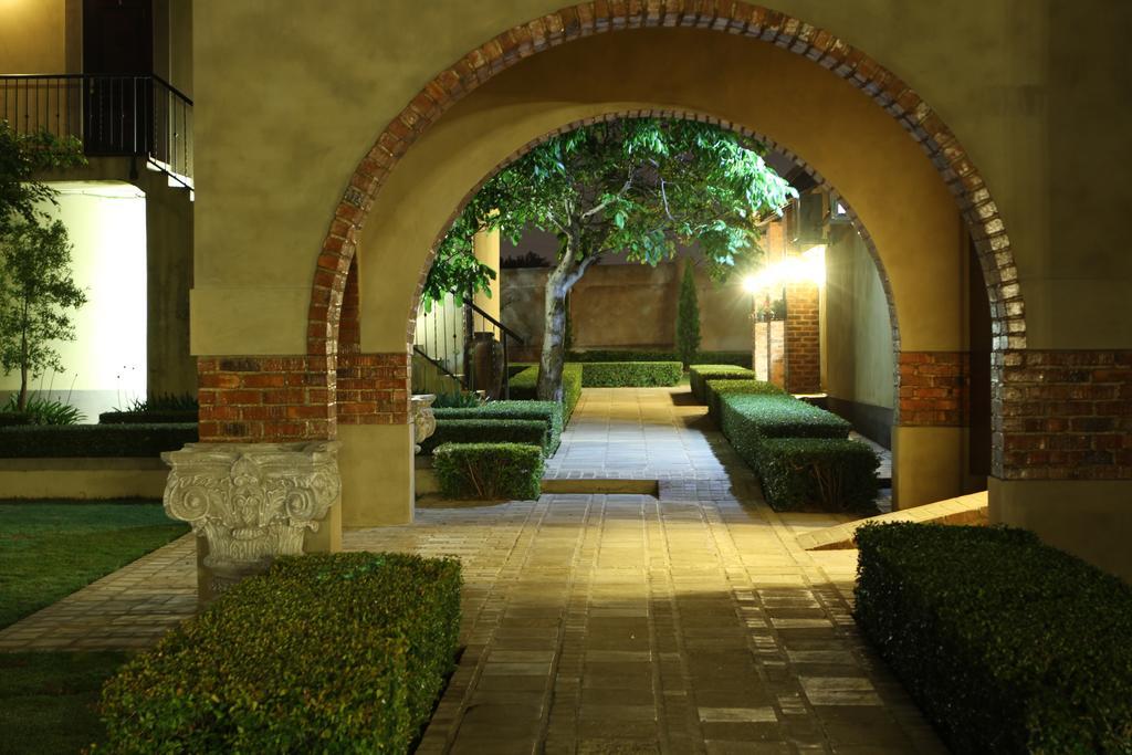 Accolades Boutique Venue Hotel Midrand Luaran gambar